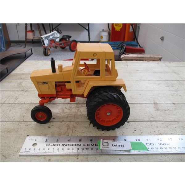 ERTL case 1070 tractor