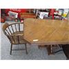 Image 2 : Dining room table with 2 leaf inserts + 6 chairs - 96" long