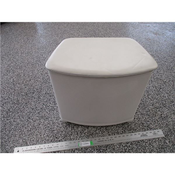 White clothes hamper