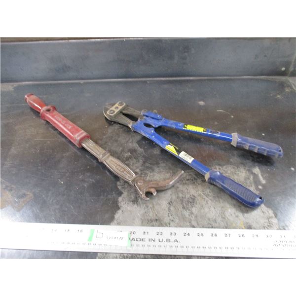 Nail Puller + 18" Bolt Cutter