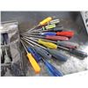 Image 3 : lot of screwdrivers