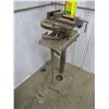 Image 3 : Floor stand drill press with vise