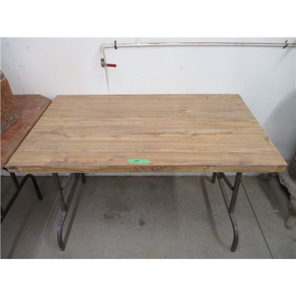 wooden table 47x28