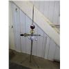 Image 1 : Lighting rod with (3) gloves - 66" tall