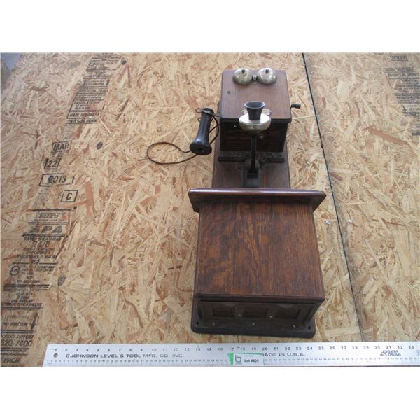 Montgomery ward antique telephone - 33" tall (complete)