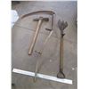 Image 1 : Hay knife + Scythe + pickaxe