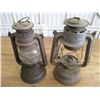 Image 2 : (2) Barn lanterns - 10" tall