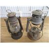 Image 5 : (2) Barn lanterns - 10" tall
