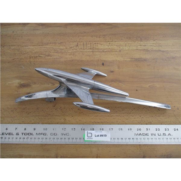 Space ship / Jet hood ornament