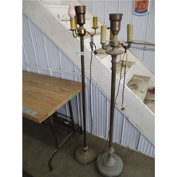 (2) Floor lamps
