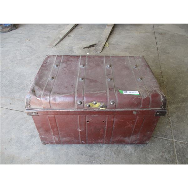 tin storage box/trunk - 24x15
