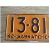 Image 2 : 1942 Sask license plate
