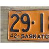 Image 2 : 1942 Sask license plate