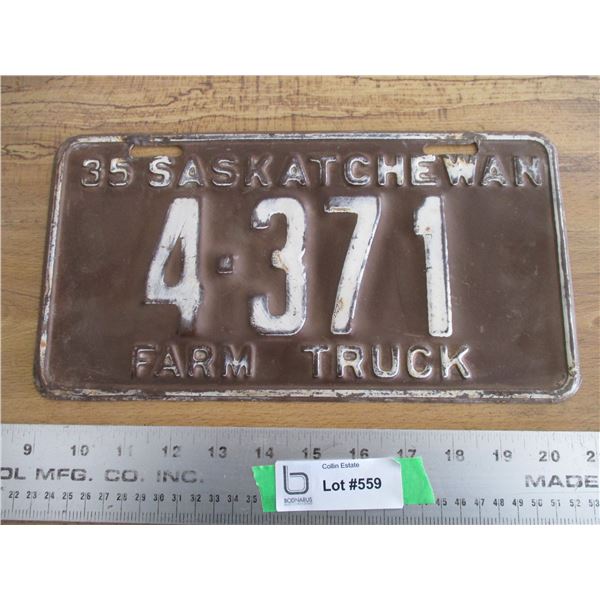 1935 (farm truck) Sask license plate