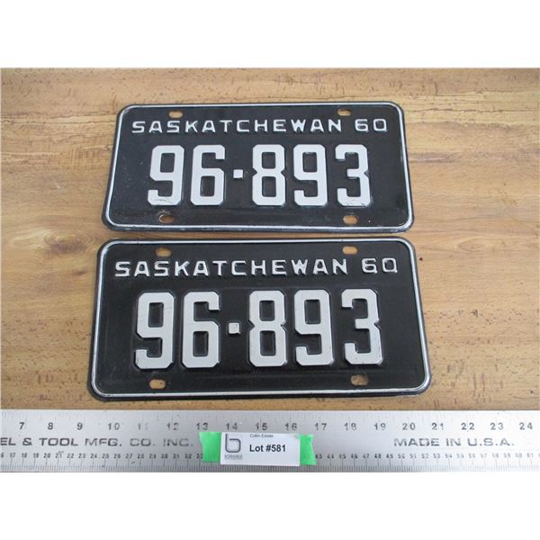 1960 (matching pair) Sask license plates