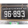 Image 3 : 1960 (matching pair) Sask license plates