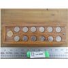 Image 1 : Quarter collection in wood box