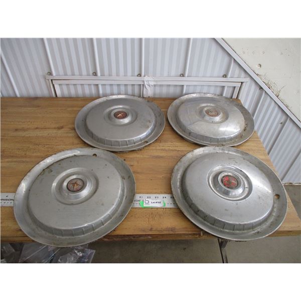 (4) hubcaps