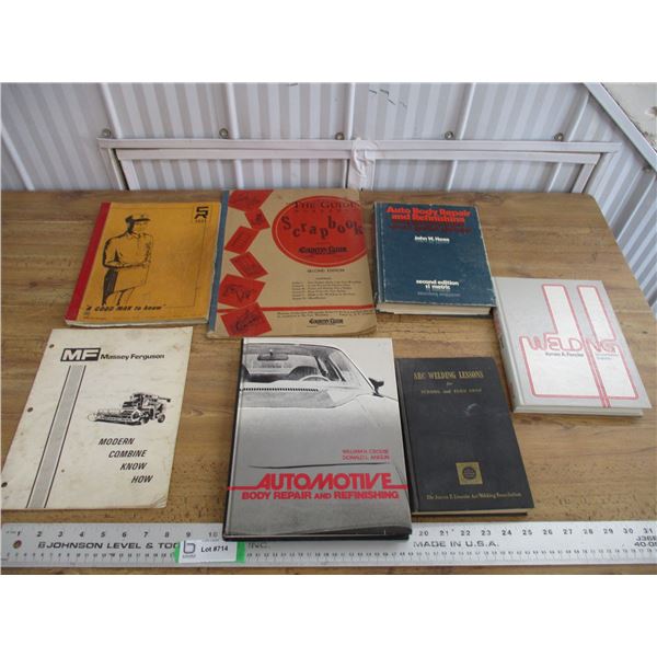 mix lot of brochures (massey ferguson + books)