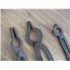 Image 3 : (3) Blacksmith tools