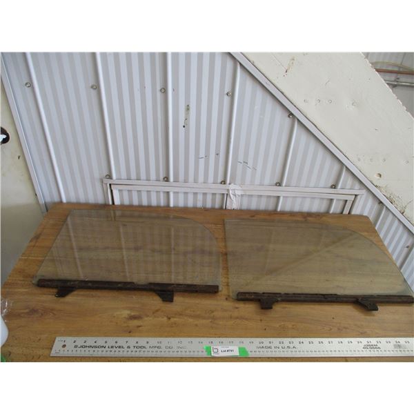 (2) vintage vehicle side windows 21" long