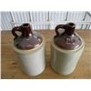 Image 3 : (2) Stoneware jugs