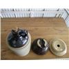 Image 2 : 5-6 butter churn lid, jug, insulator