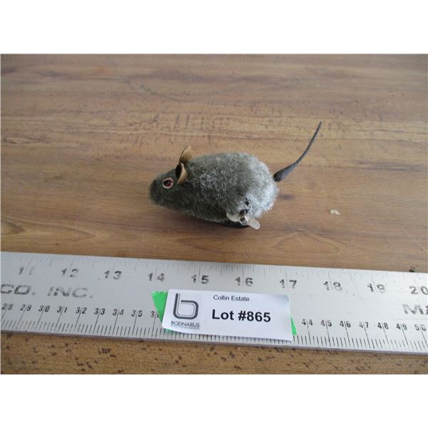 wind up mouse with key