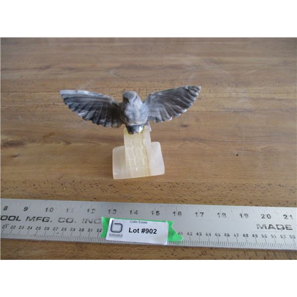 Marble eagle 4.5" tall