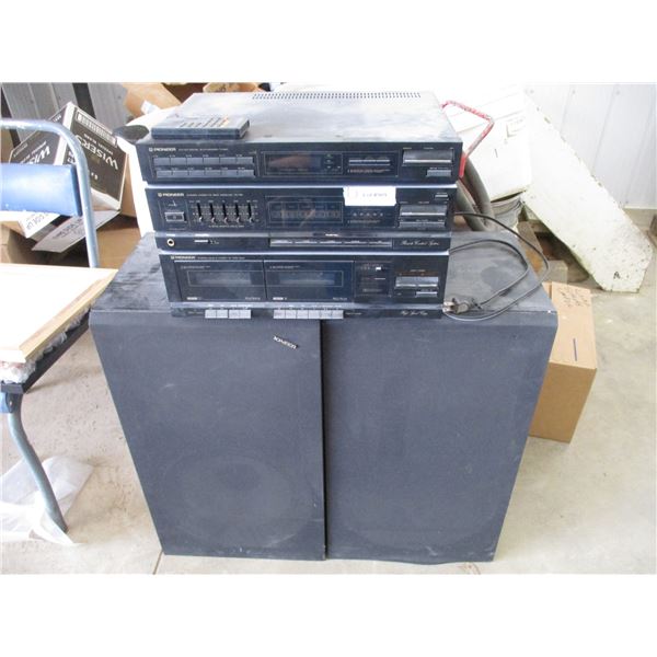 pioneer stereo with speaker