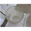 Image 4 : Glass cylinder - 26" tall