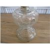 Image 2 : Clear oil lamp no chimney