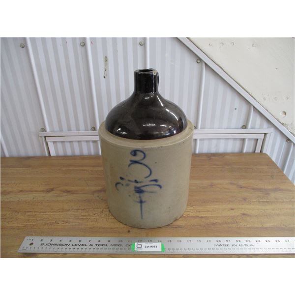 beesting stoneware jug - 16" tall (2 gallon - small chips)