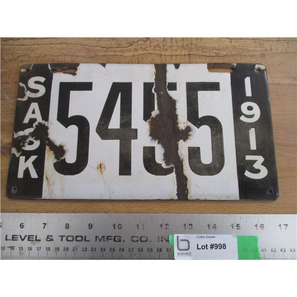 1913 Sask License Plate (porcelain)
