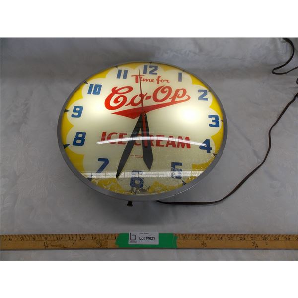 Co-op Ice Cream Lighted Clock – tin – (16” round) working