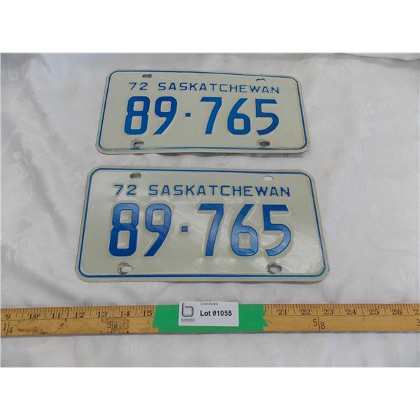 1972 Sask License Plate Set – great condition
