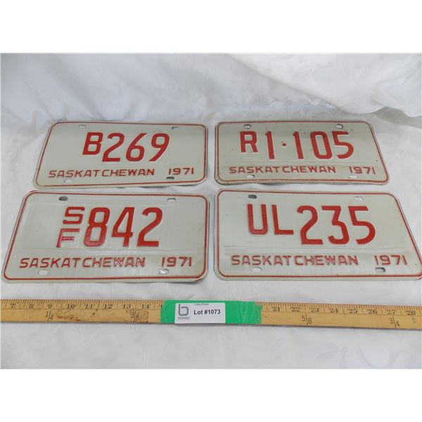 (4) 1971 Sask License Plates(UL, SF, B, R) – very good condition