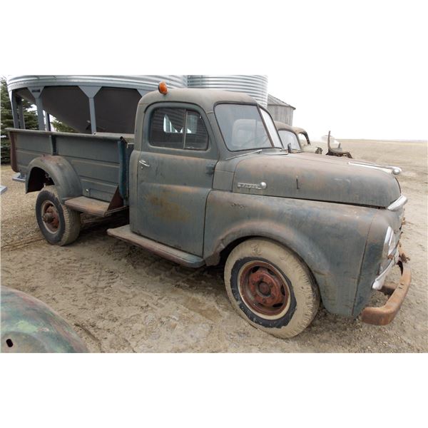 Fargo pickup – grey – FN2-26 – Serial # 91504623