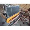 Image 2 : Antique buggy - 8 ft buggy, 5 ft draw bars