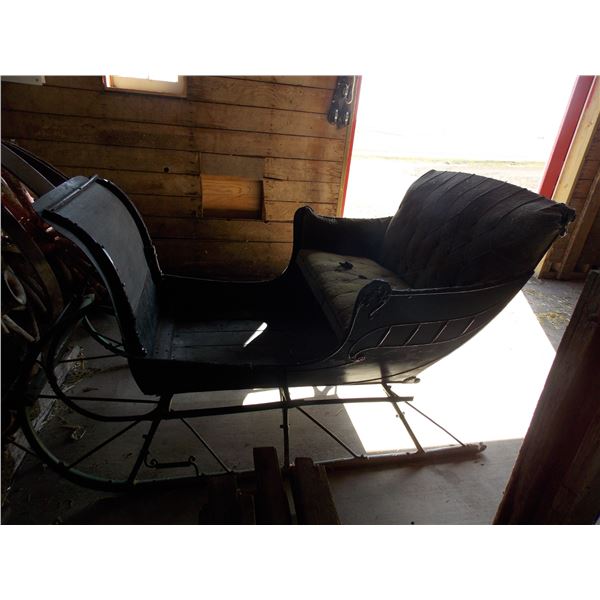 Antique sleigh buggy - 6.5 feet long