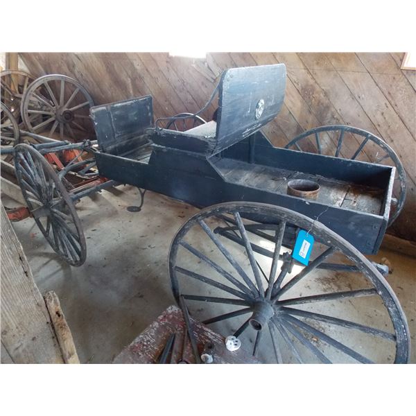 Wooden spoked horse buggy - 8ft buggy + 10ft draw bar