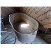 Image 1 : Large galvanized wash tub - 6 feet long
