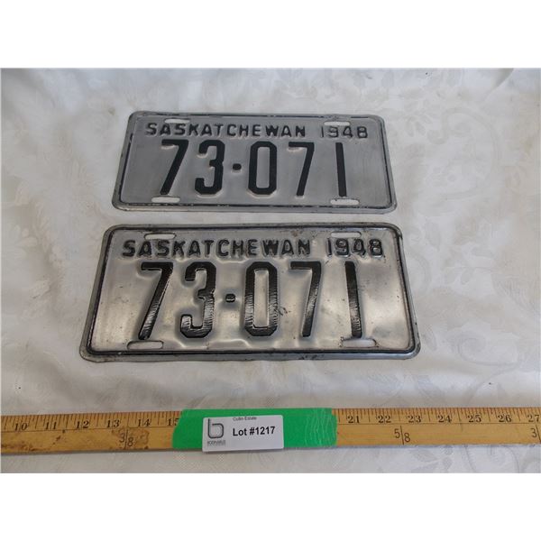 (2) 1948 Sask License Plates – matching + really good condition