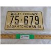 Image 1 : 1951 Sask Wheat Province License Plate – great condition # 75-679