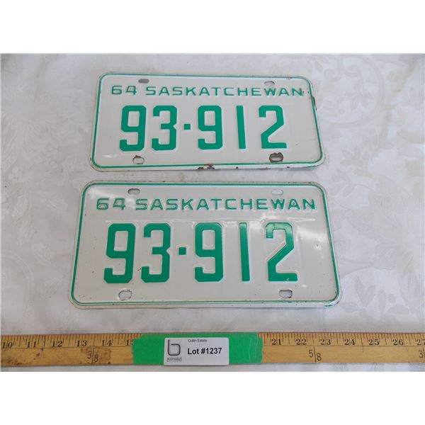 Matching Pair – 1964 Sask License Plates – both great condition
