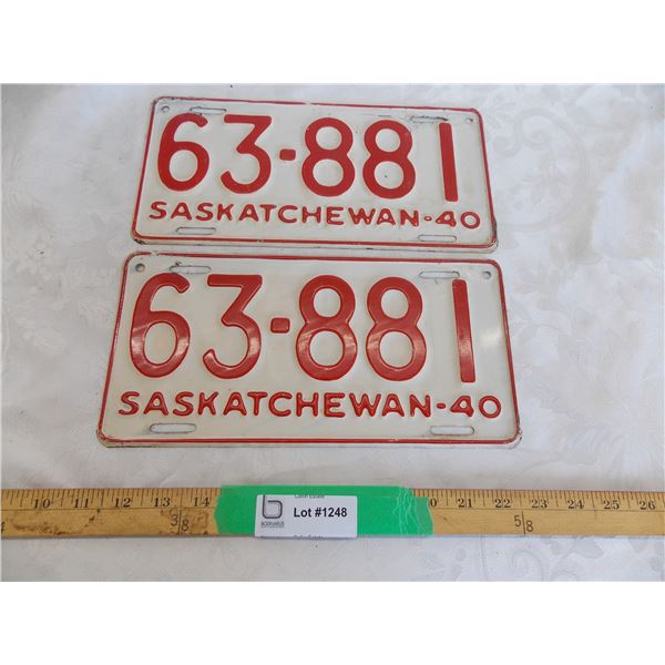 1940 Sask License Plate – matching pair