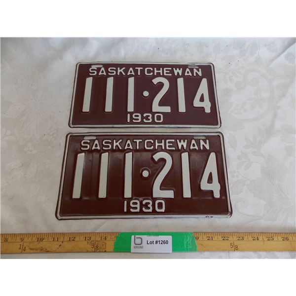 1930 matching pair of Sask License Plates