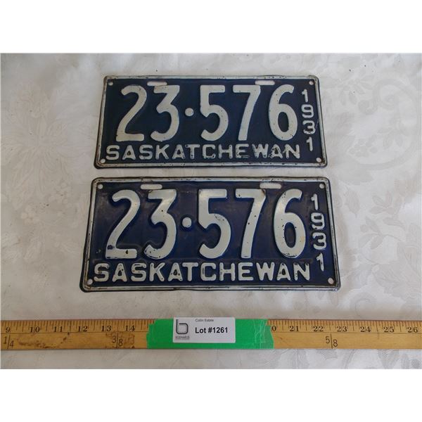 1931 matching pair of Sask License Plates