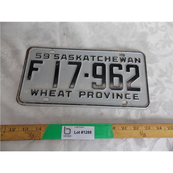 1959 Sask (Farm) License plate #F17-962 – really good condition