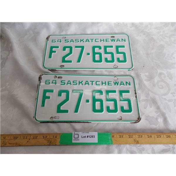 (2) 1964 (Matching Pair) of Sask (Farm) license plates